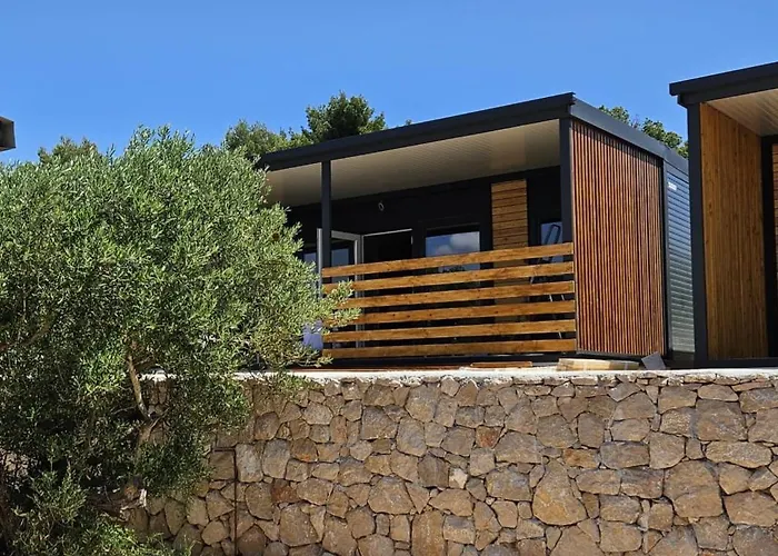 Mobile Jadre I Кемпинг Пакоштане